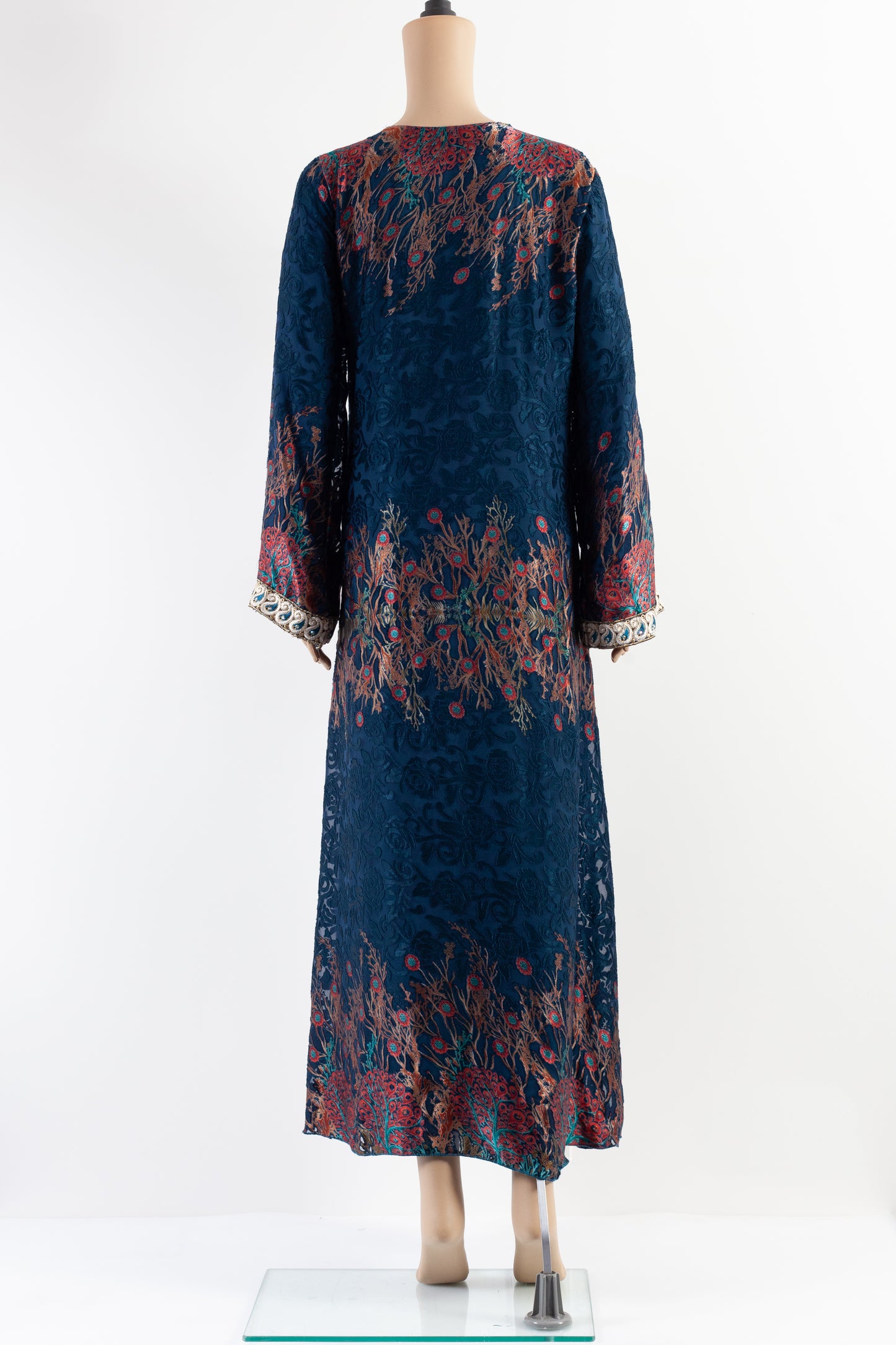 Edit your wardrobe with our colourfull classics.