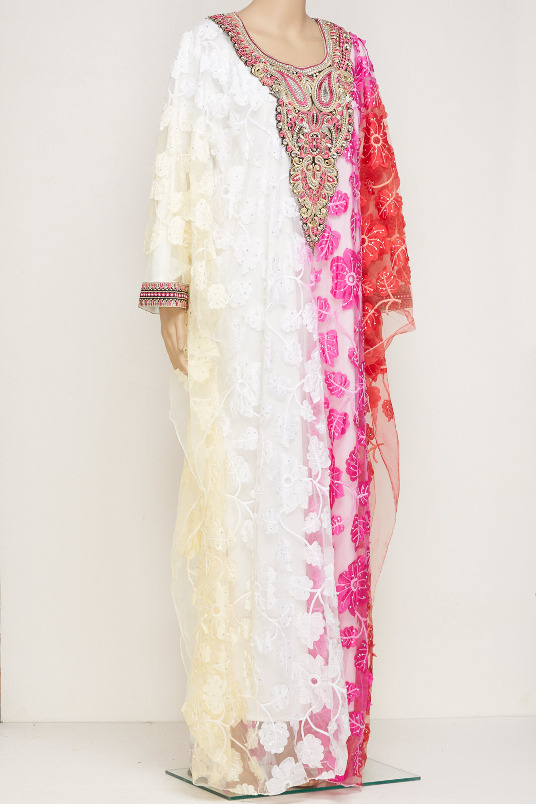 Fancy Ethnic Traditional maxi jalabiyah.