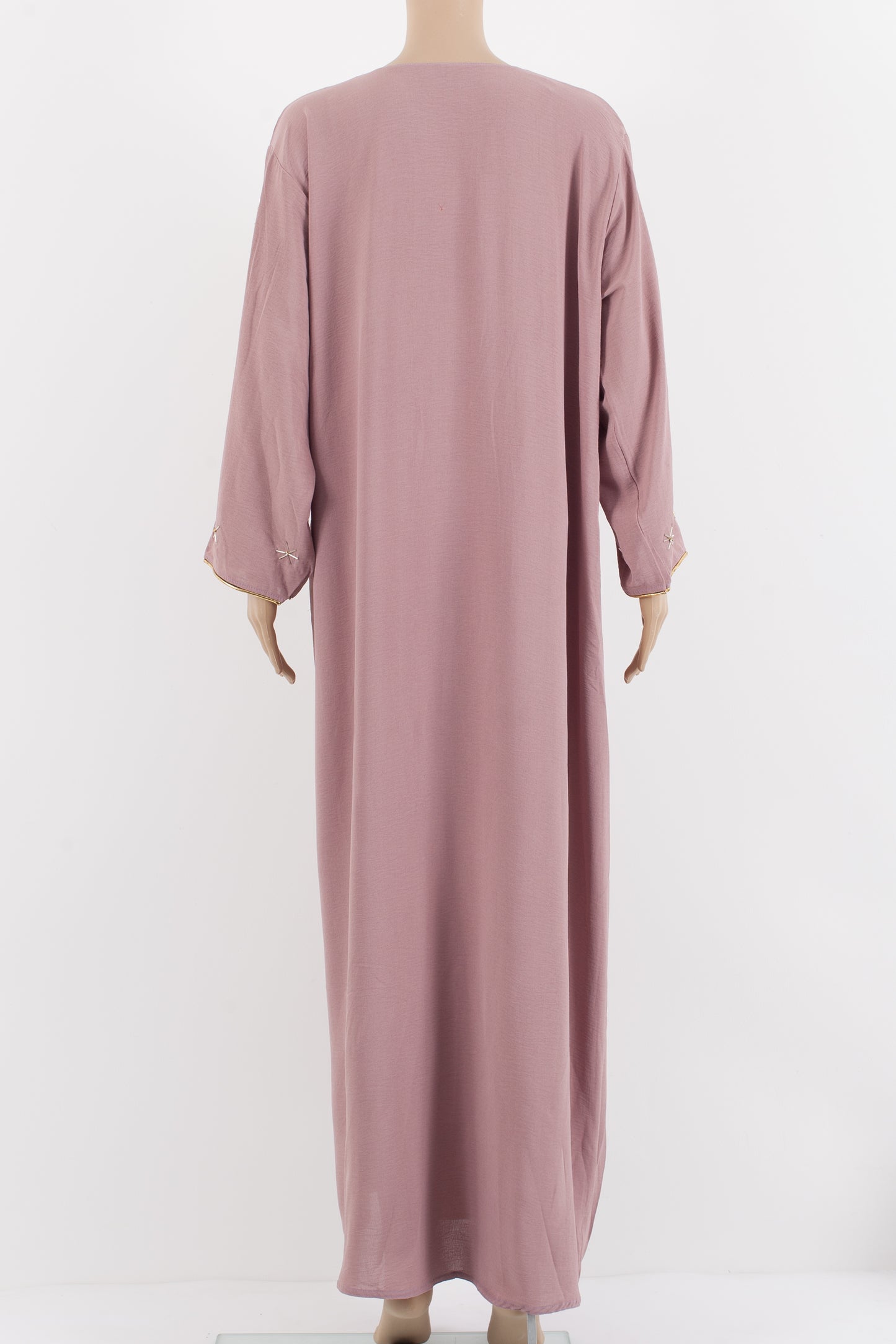 elegant kaftan in a simple blend.