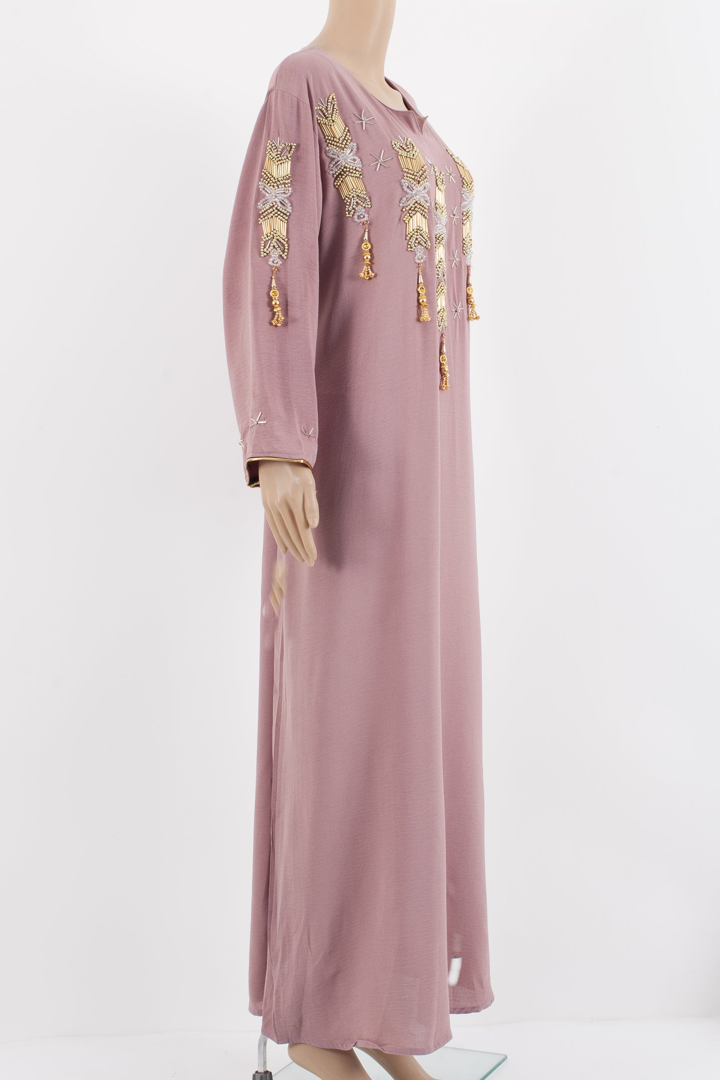 elegant kaftan in a simple blend.