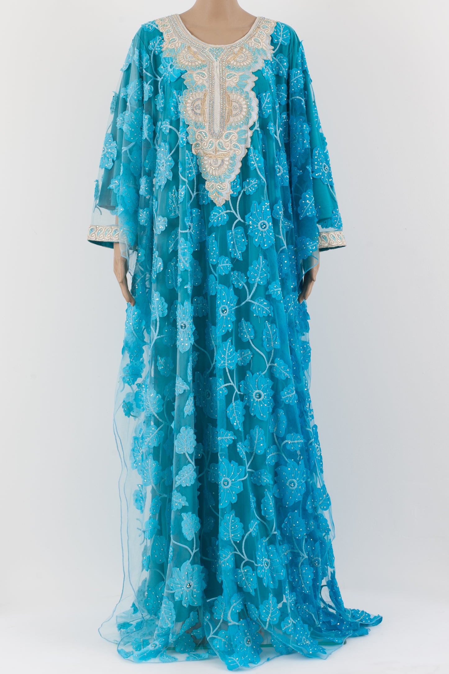 flowly kaftan Jalabiyah.